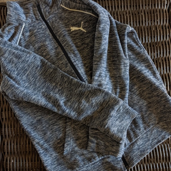 🔥 Puma Hoodie - Picture 2 of 6